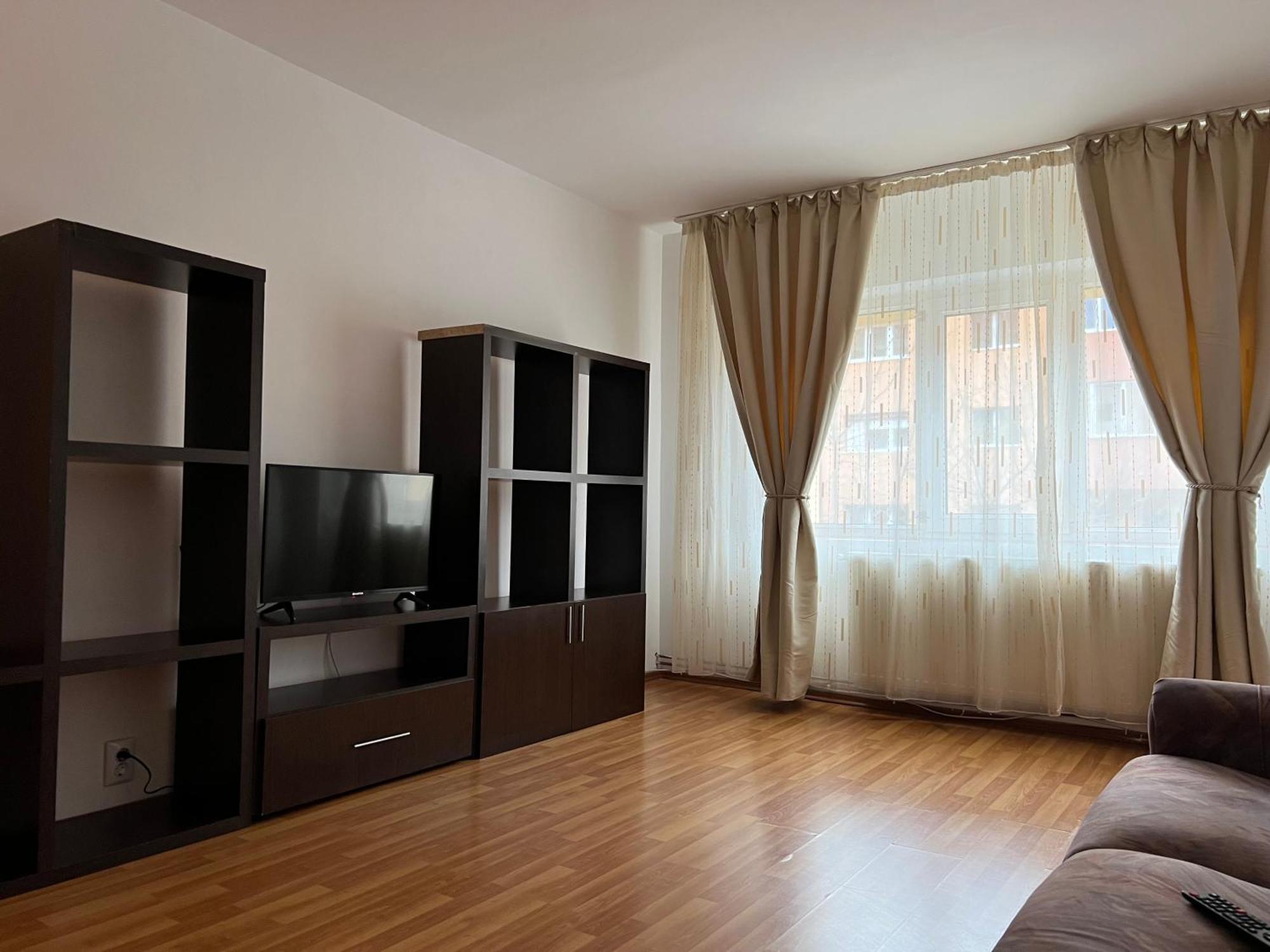 Quiet Area Brasov Apartment Luaran gambar